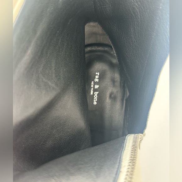 rag & bone
Axel Square-Toe Leather Ankle Boots - Picture 13 of 15